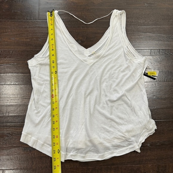Free People Henry Active White Tank Top Size Small Women - Picture 9 of 9